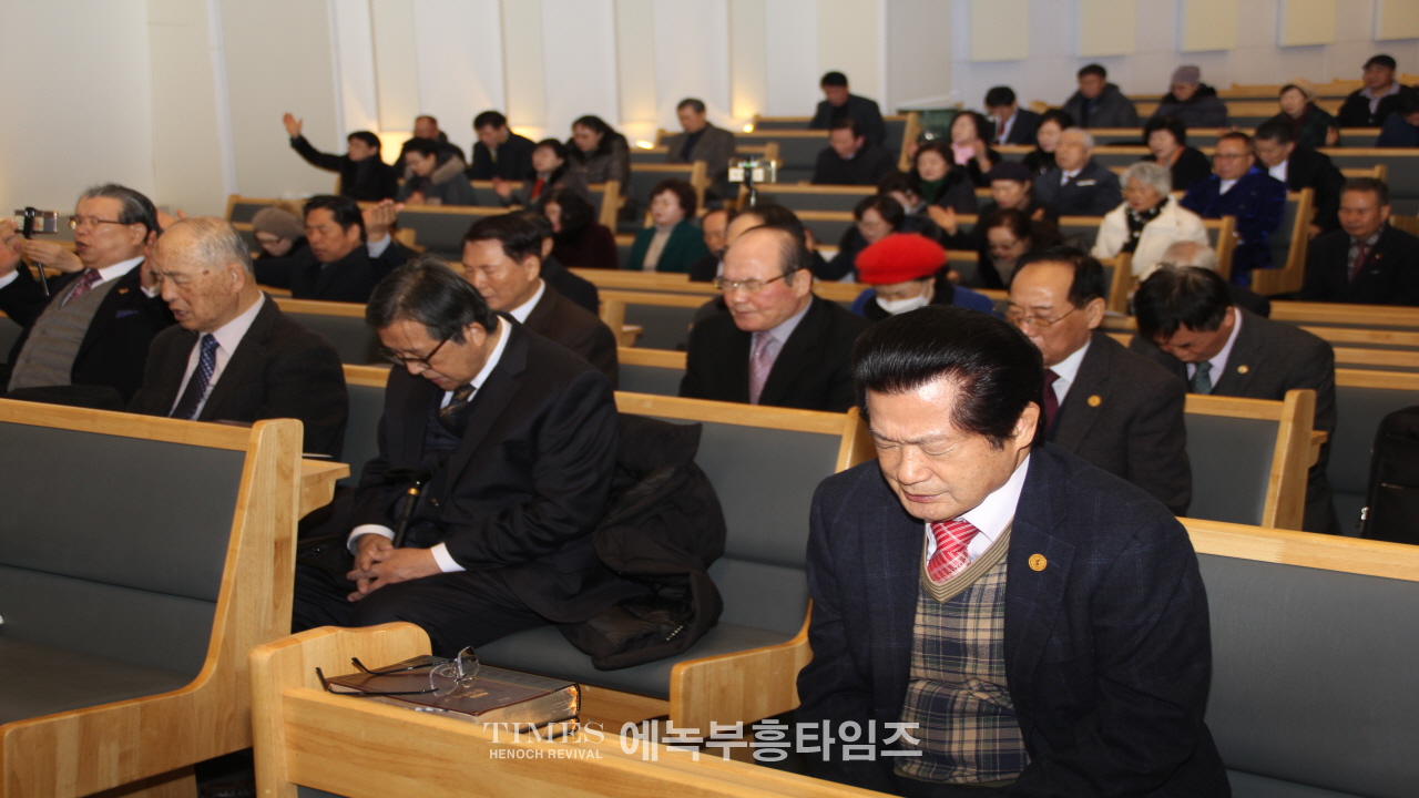 예장 합동동신총회 신년하례 감사예배 드려.