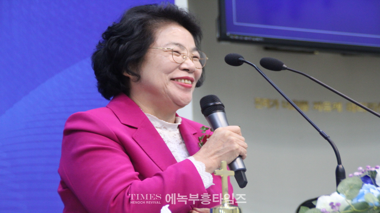 (사)한국기독교부흥협의회, 한국기독교여성부흥협의회 신년 감사에배 및 하례회 은혜가운데 가져.