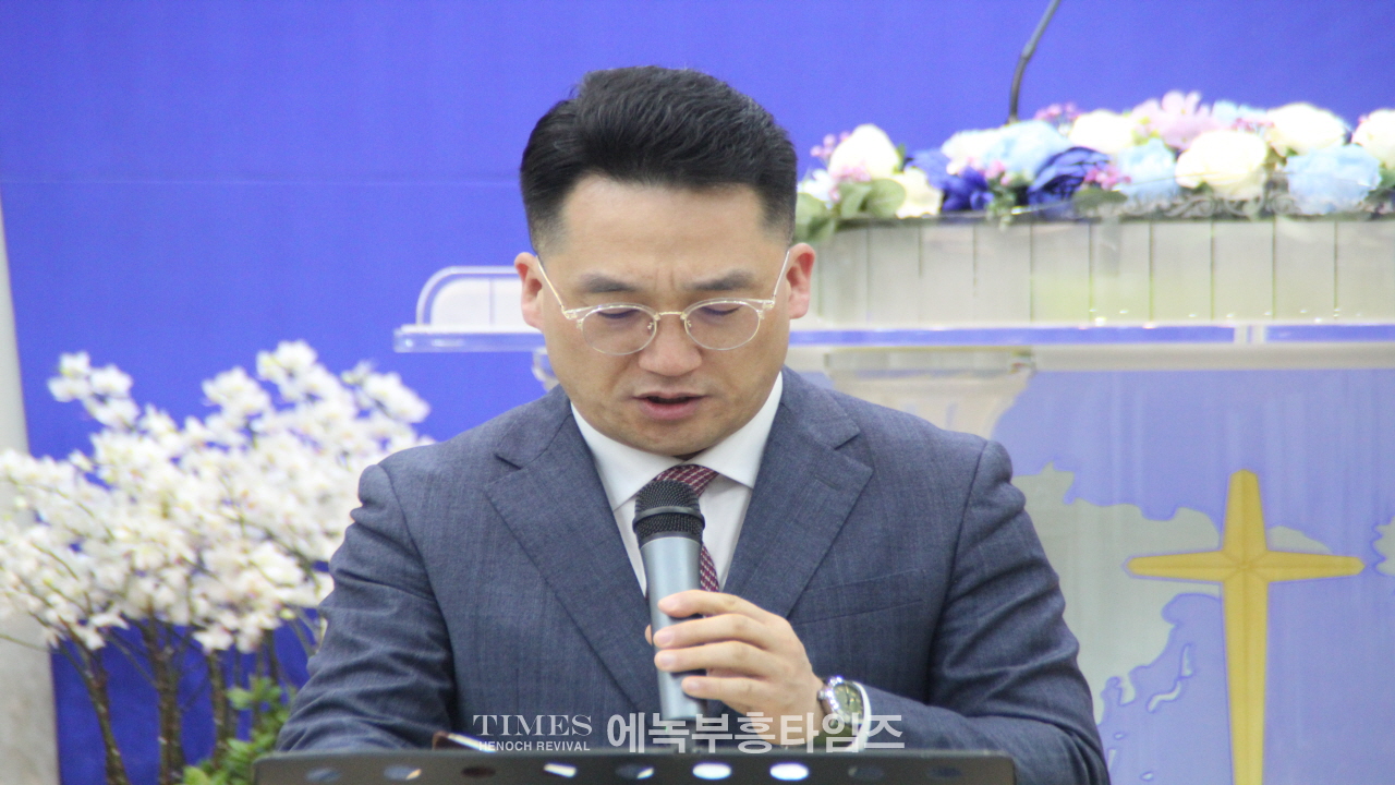 (사)한국기독교부흥협의회, 한국기독교여성부흥협의회 신년 감사에배 및 하례회 은혜가운데 가져.