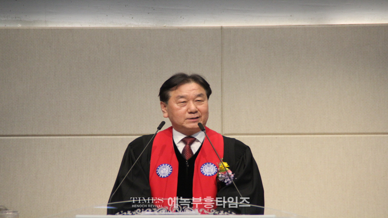 고희인 목사, 대한예수교장로회총회(합동개혁) 중앙노회서 목사안수 받고 남은생애 주와 복음위해 더욱 헌신해.