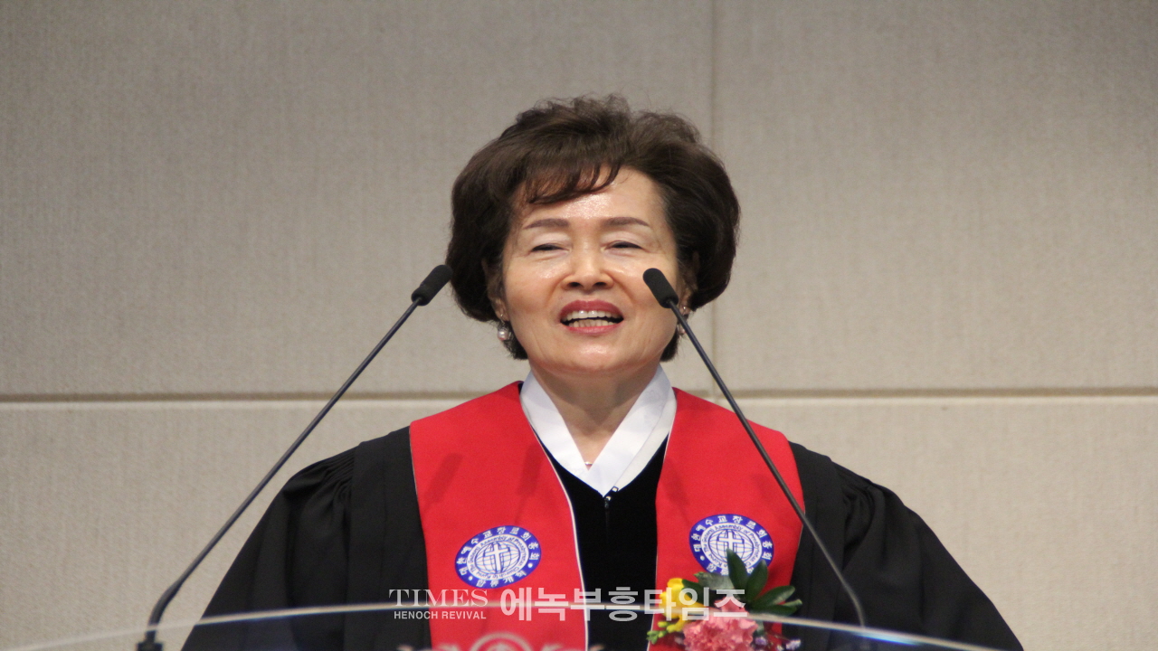 고희인 목사, 대한예수교장로회총회(합동개혁) 중앙노회서 목사안수 받고 남은생애 주와 복음위해 더욱 헌신해.