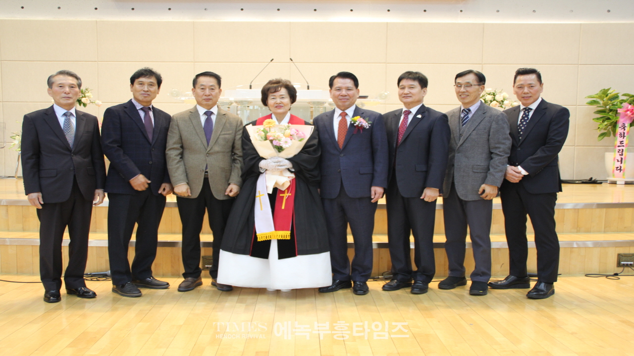 고희인 목사, 대한예수교장로회총회(합동개혁) 중앙노회서 목사안수 받고 남은생애 주와 복음위해 더욱 헌신해.