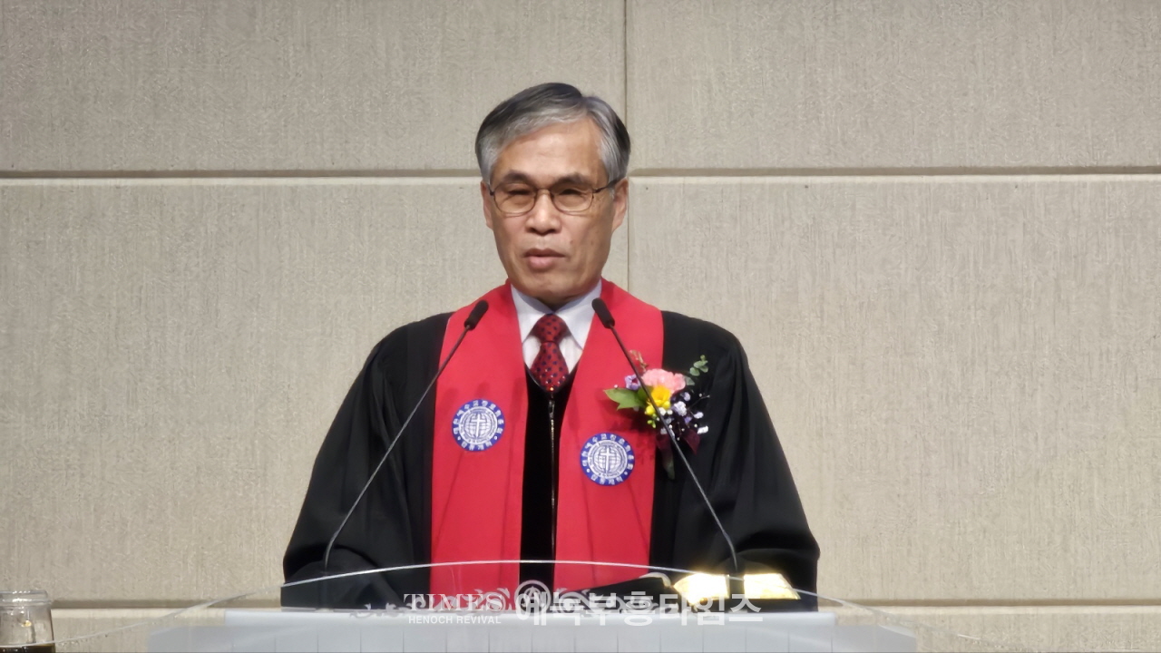 고희인 목사, 대한예수교장로회총회(합동개혁) 중앙노회서 목사안수 받고 남은생애 주와 복음위해 더욱 헌신해.