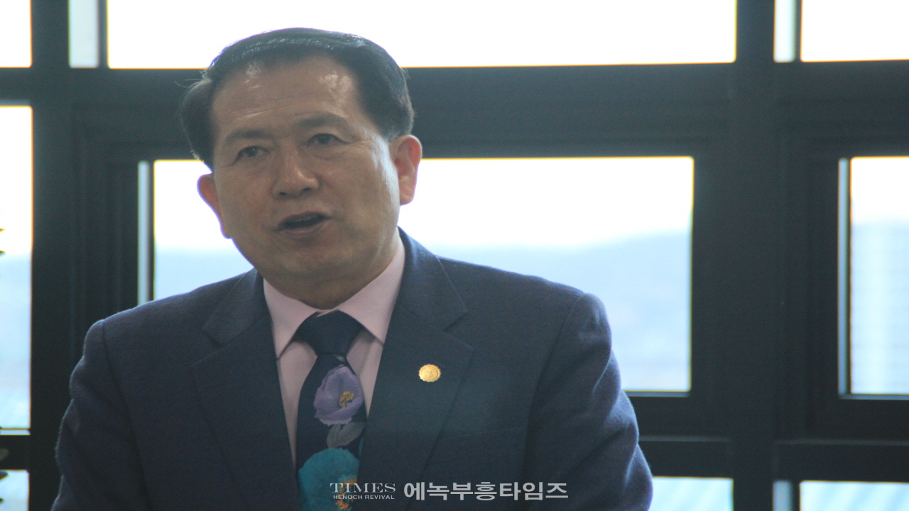 한국교회 보수 연합운동 이끌어온 신상철 목사, 경기 화성시병 무소속 출마 선언.