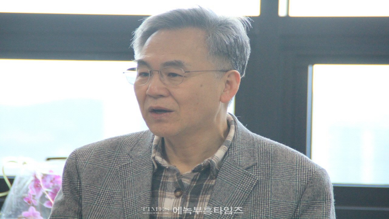 한국교회 보수 연합운동 이끌어온 신상철 목사, 경기 화성시병 무소속 출마 선언.
