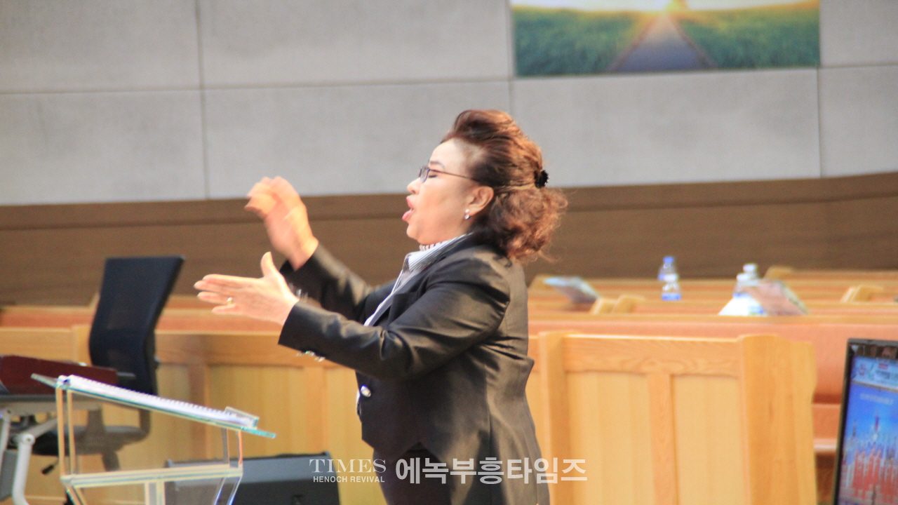 인기총, 부활절새벽연합예배 및 시민문화축제 발대식 통해 한마음 한뜻되어 부활절새벽연합예배 갖기로 다짐해.