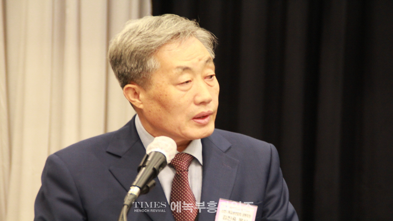 인천기독시민, 교회위기대책위한 자유포럼 및 기자회견 갖고 교회위기대처 방안 논의해.