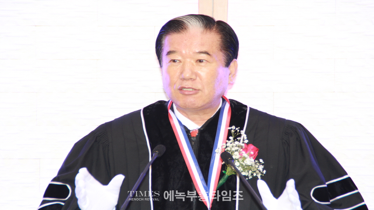 임마누엘선교교회(예장,합동해외총회 서북노회) 이전 및 장로 임직 예배하다.