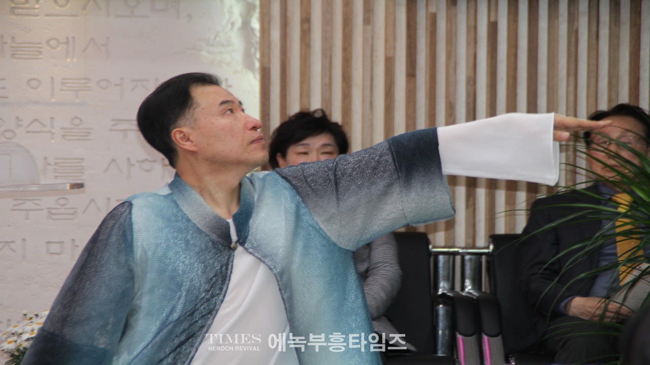 (사)한국기독교보수교단협의회 예수 부활 감사예배 드려.