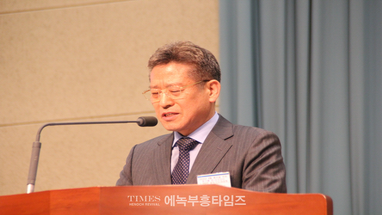 2024년 4월 총선을 위한 한기총 온-오프라인 1,200만 성도 기도대성회 가져.