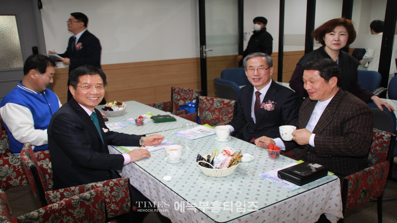 인천남동구기독교연합회, 생명의 부활, 인류의 소망 부활절 연합예배 드려.