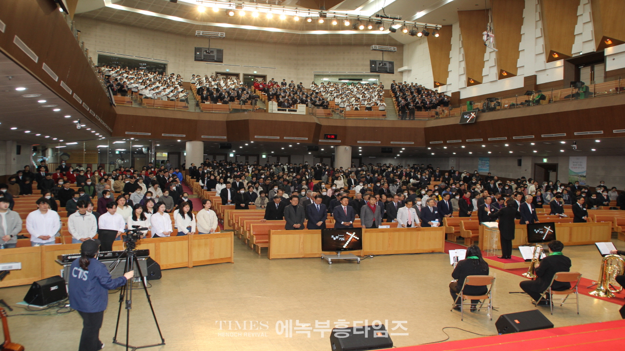 인천광역시기독교총연합회 부활절새벽연합예배 드려