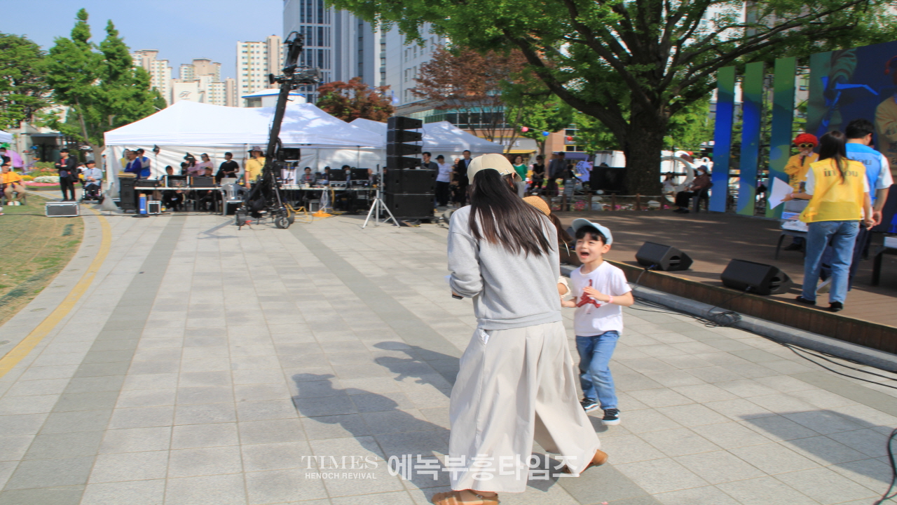 인천기독교총연합회, 가정의달 맞아 “인천시민 온 가족 축제” 열어.