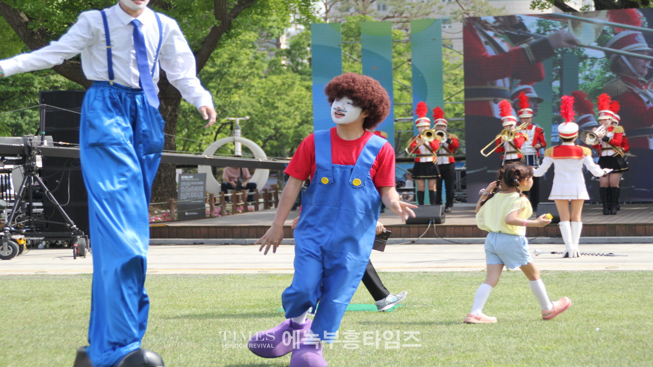 푸르디 푸른 가정의달 5월, 인천시민온가족축제로 인천시와 인기총이 행복한가정 만들기에 앞장서