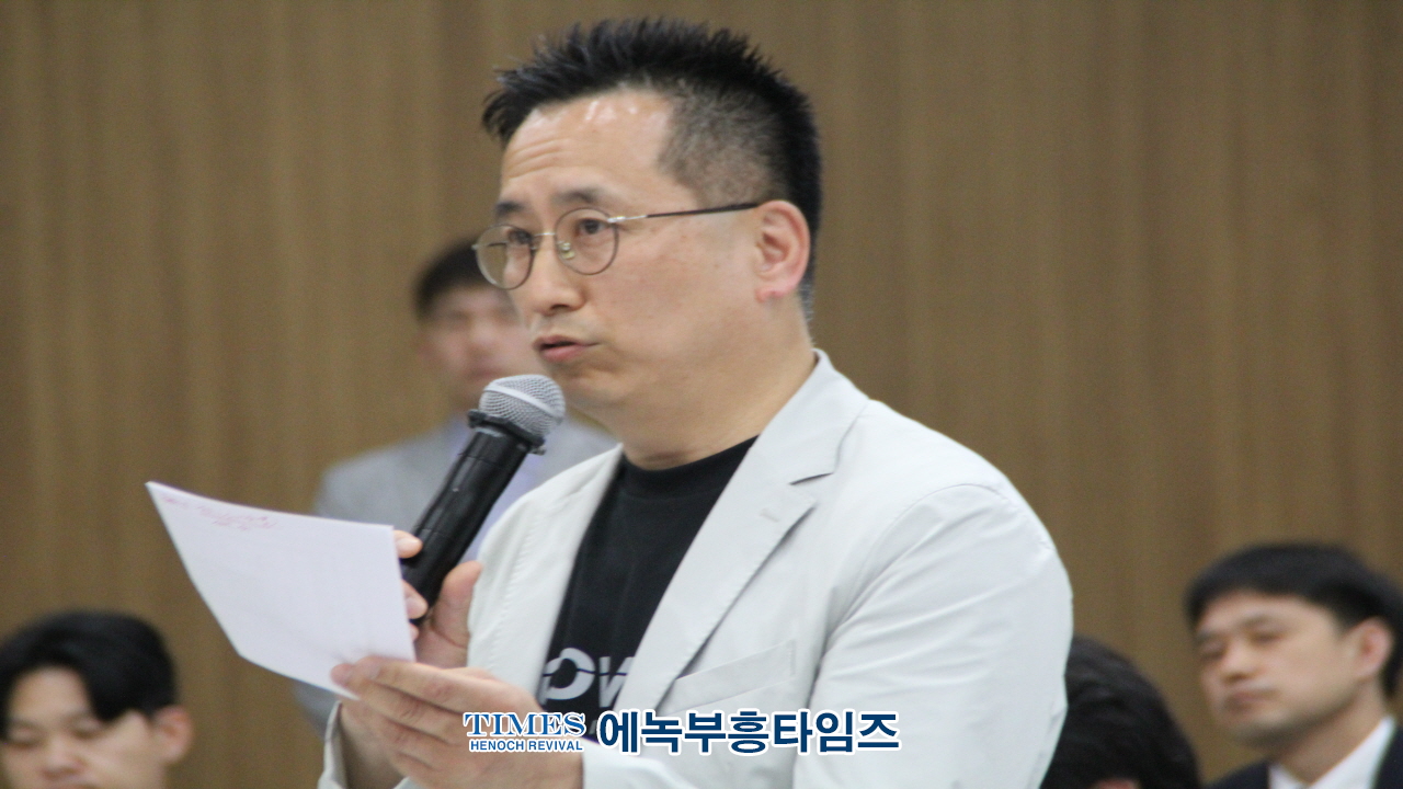 수기총, 150만 학생, 4천여 학교, 10만여 교사를 책임질 ‘학생구성원의권리와책임에 대한 조례(안)’ 토론회 불공정함 강력히 항의해.