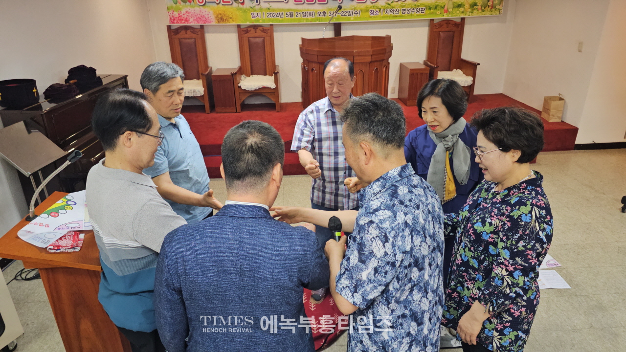 예장(합동동신) 2024년도 신•구임원 환영 감사예배가져.
