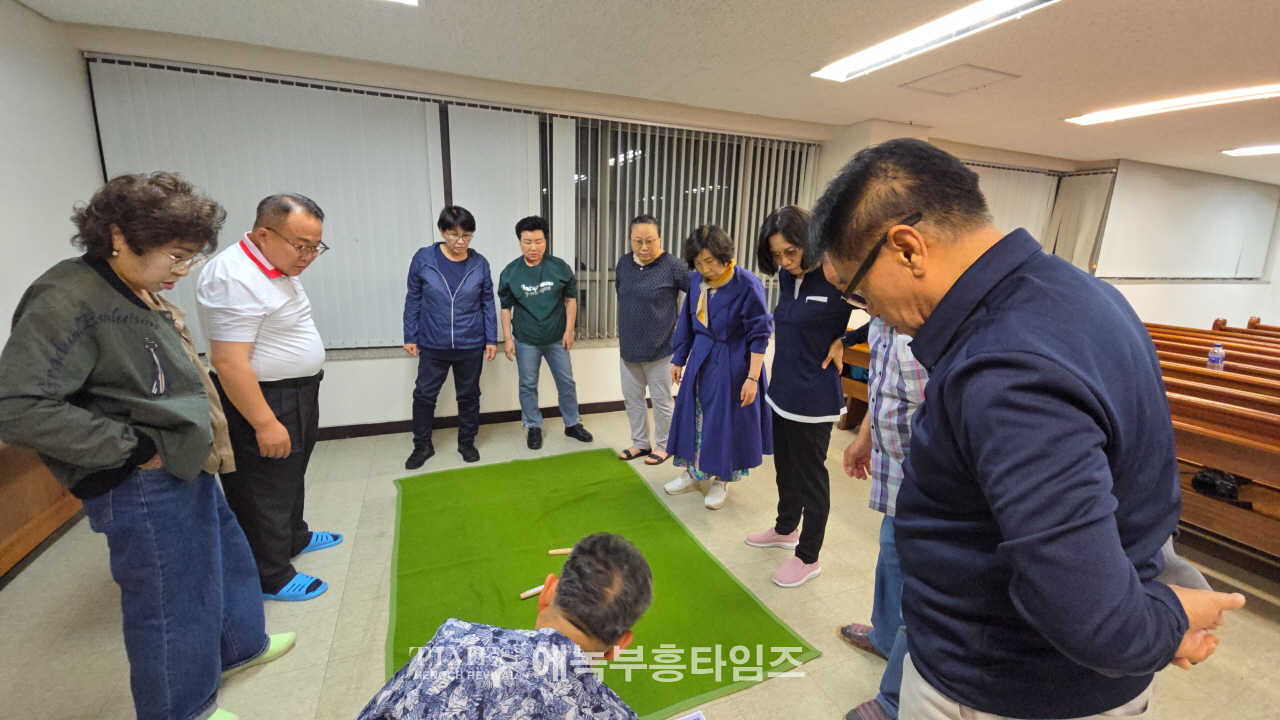 예장(합동동신) 2024년도 신•구임원 환영 감사예배가져.