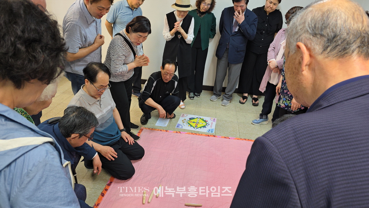 예장(합동동신) 2024년도 신•구임원 환영 감사예배가져.
