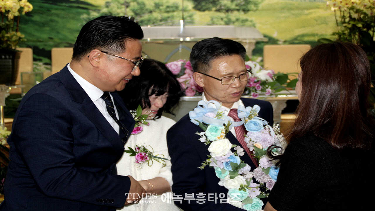 청농교회, 김갑식목사 원로목사 추대해