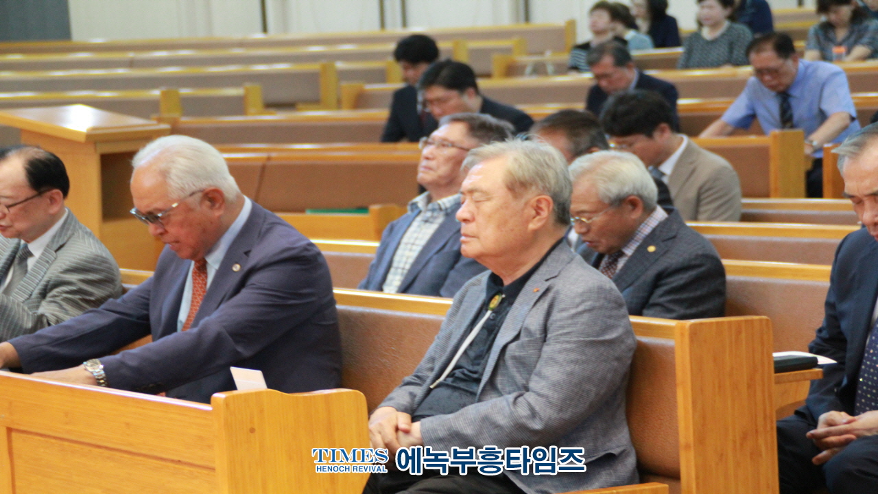 제44회기 인천광역시기독교총연합장로회, 나라와 민족을 위한 6.25구국기도회 열어.