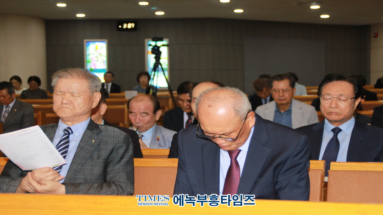 제44회기 인천광역시기독교총연합장로회, 나라와 민족을 위한 6.25구국기도회 열어.