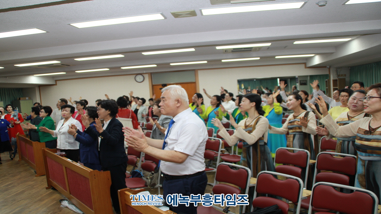 한예찬선교회 제47회 사랑음악회를 통해 이웃사랑 나눠.
