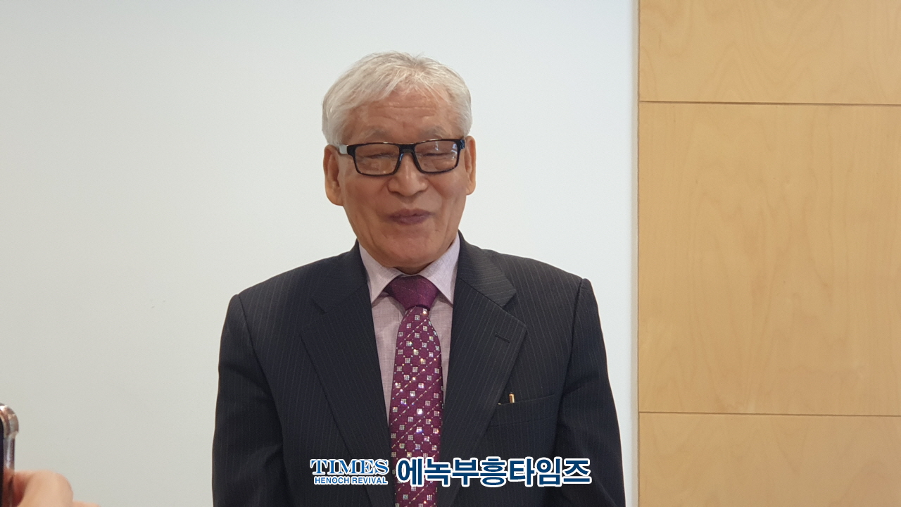 월드기독교총연합회, 7.27UN군참전의날 제2회 국가사랑 연합성회를 위한 1차 기도회 및 기자간담회 가져.