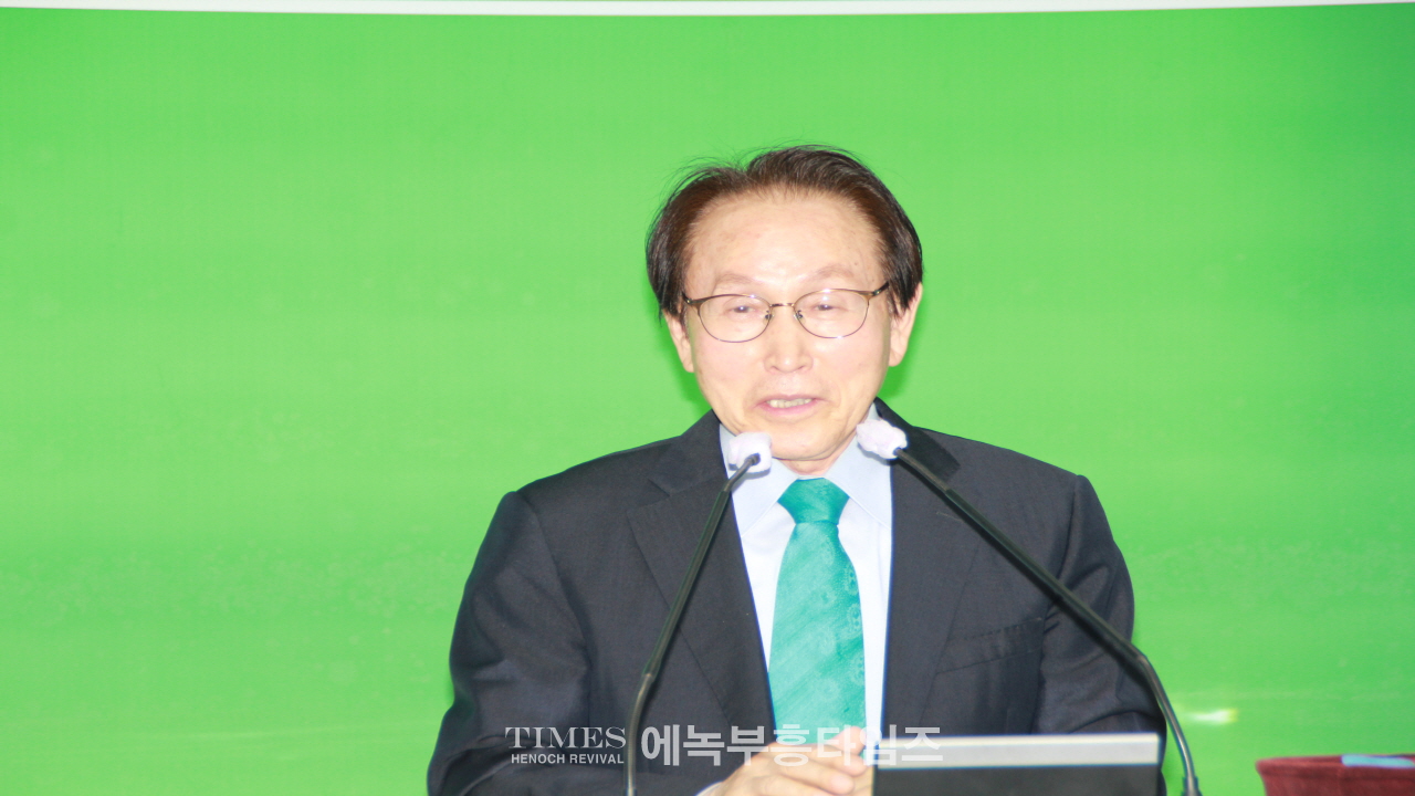 요한의교회 이전감사예배로 하나님께 영광돌려.
