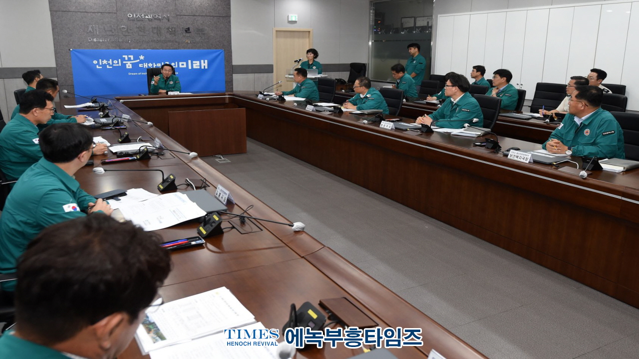유정복 시장, 서구 청라동 아파트 화재 현장 및 임시거주시설 방문
