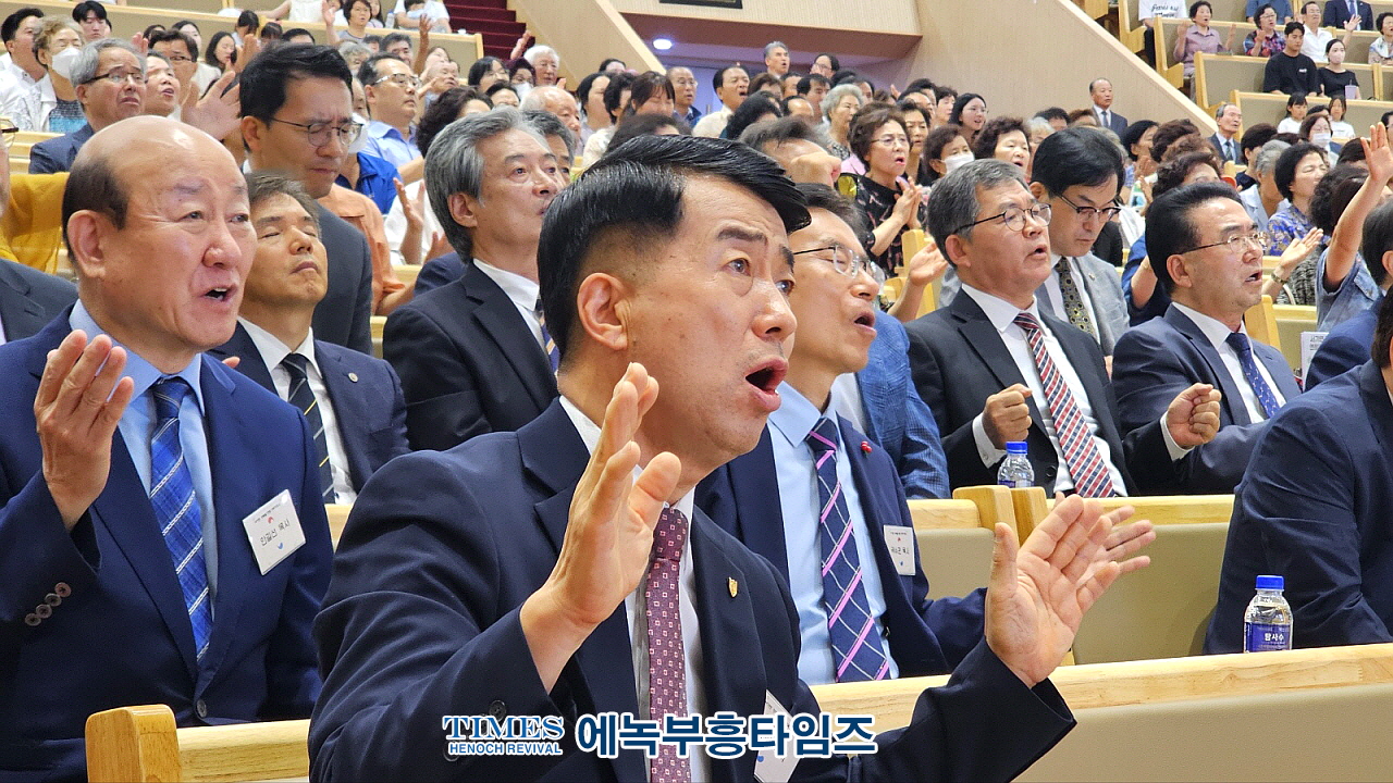 인천광역시서구기독교연합회, 79주년 광복절 연합 구국기도회 가져.