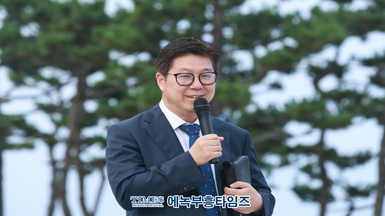 국토 최북단에 세운 거룩한방파제, 하루 평균 20~30km 도보 행진 약 432km 여정 마무리