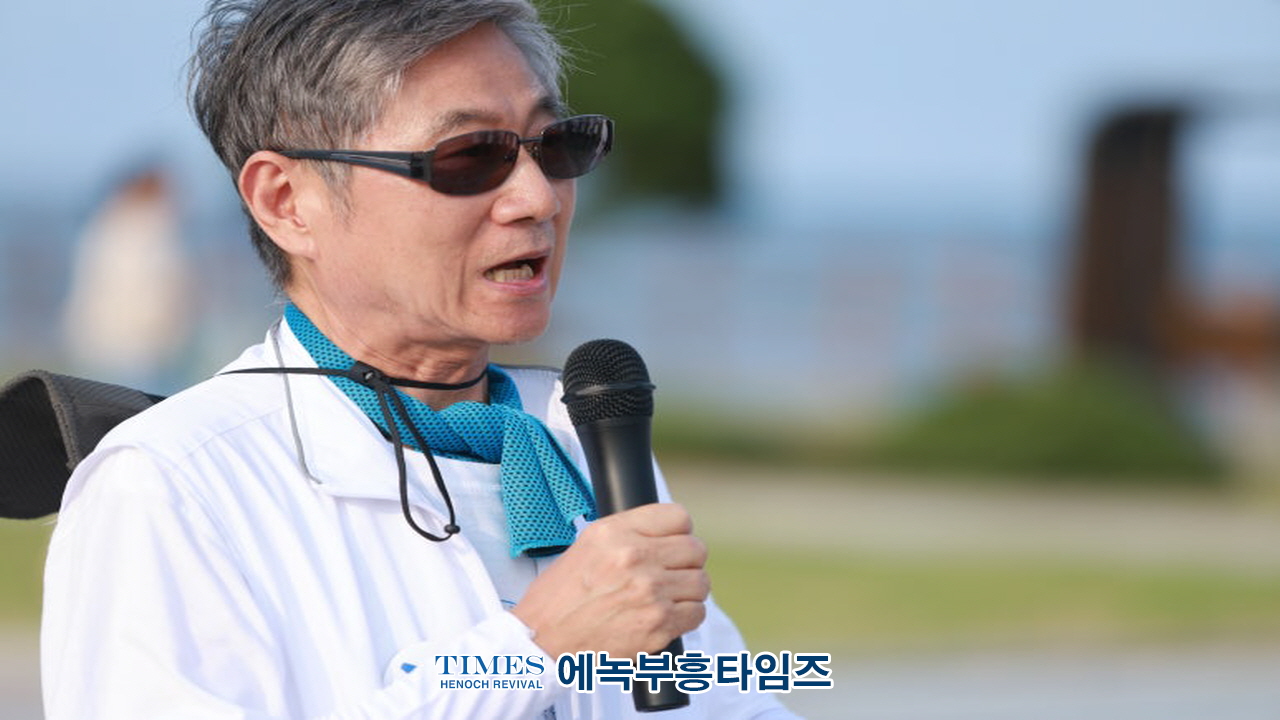 국토 최북단에 세운 거룩한방파제, 하루 평균 20~30km 도보 행진 약 432km 여정 마무리