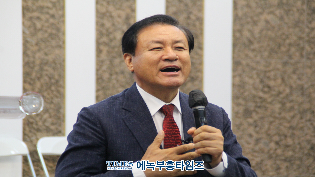 (사)한국기독교부흥협의회 전교인 여름성회 및 나라사랑 8.15 구국 기도회 은혜 가운데 마쳐