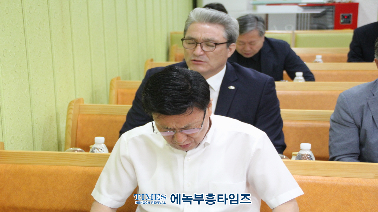 인보총, 나라사랑 제79주년 8.15광복절 기념 조찬 연합예배 드려.