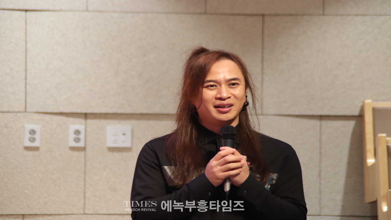 인류애실천분중문화재단, 단체 9곳, 개인 48명 선정, 분당중앙교회서 시상식 가져