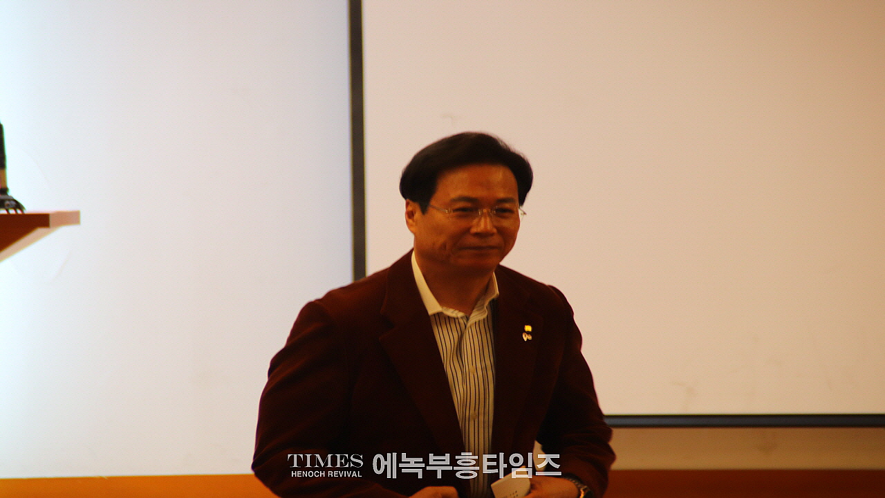 김명구 박사, 1948년이 공식적인 건국일이 맞지만, 1919년의 의미도 부정할 수 없어, 역사적으로 모두 중요해.