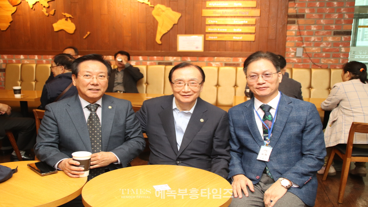 김명구 박사, 1948년이 공식적인 건국일이 맞지만, 1919년의 의미도 부정할 수 없어, 역사적으로 모두 중요해.