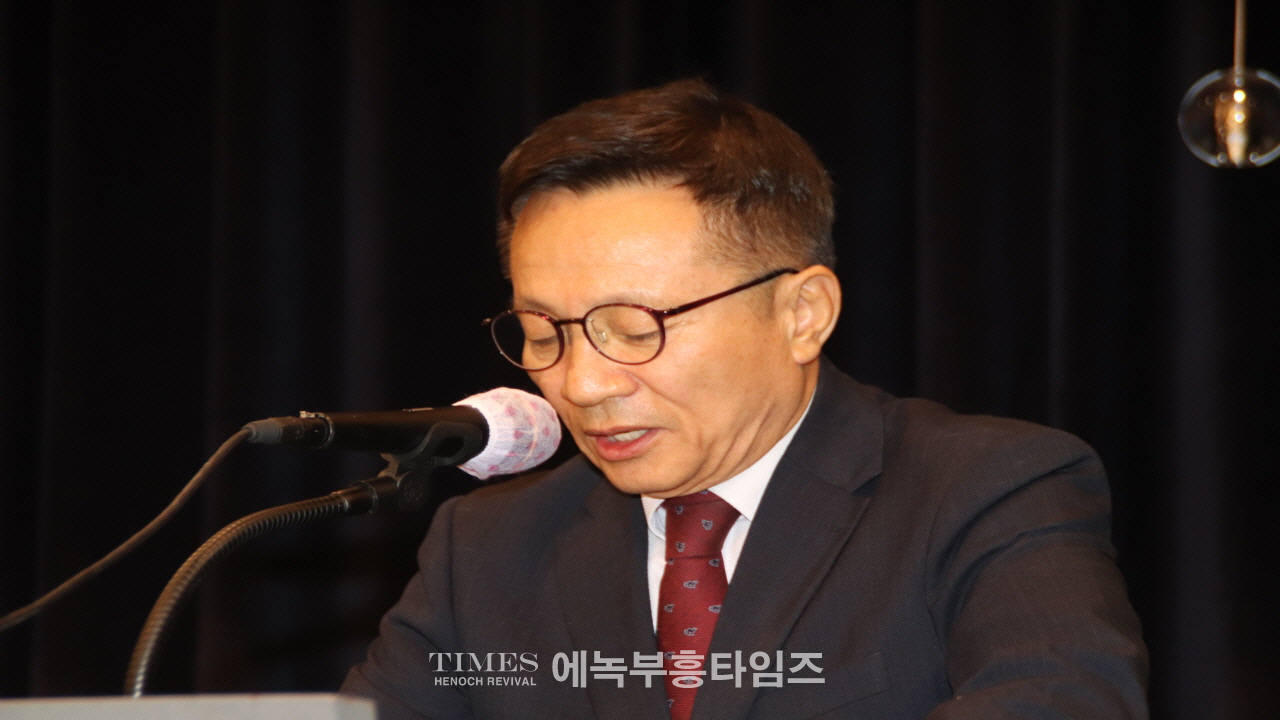 제60회 인천시민의날을 맞이하여 제43회 인천광역시 조찬기도회 가져.