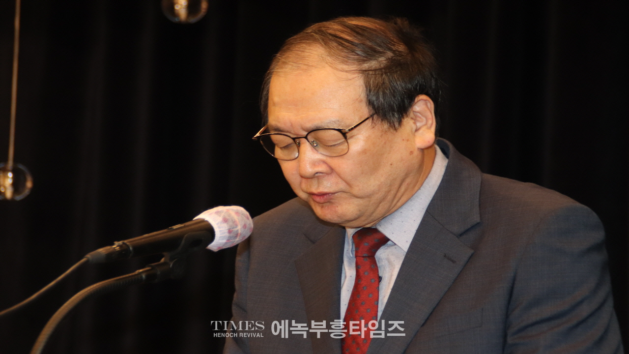 제60회 인천시민의날을 맞이하여 제43회 인천광역시 조찬기도회 가져.