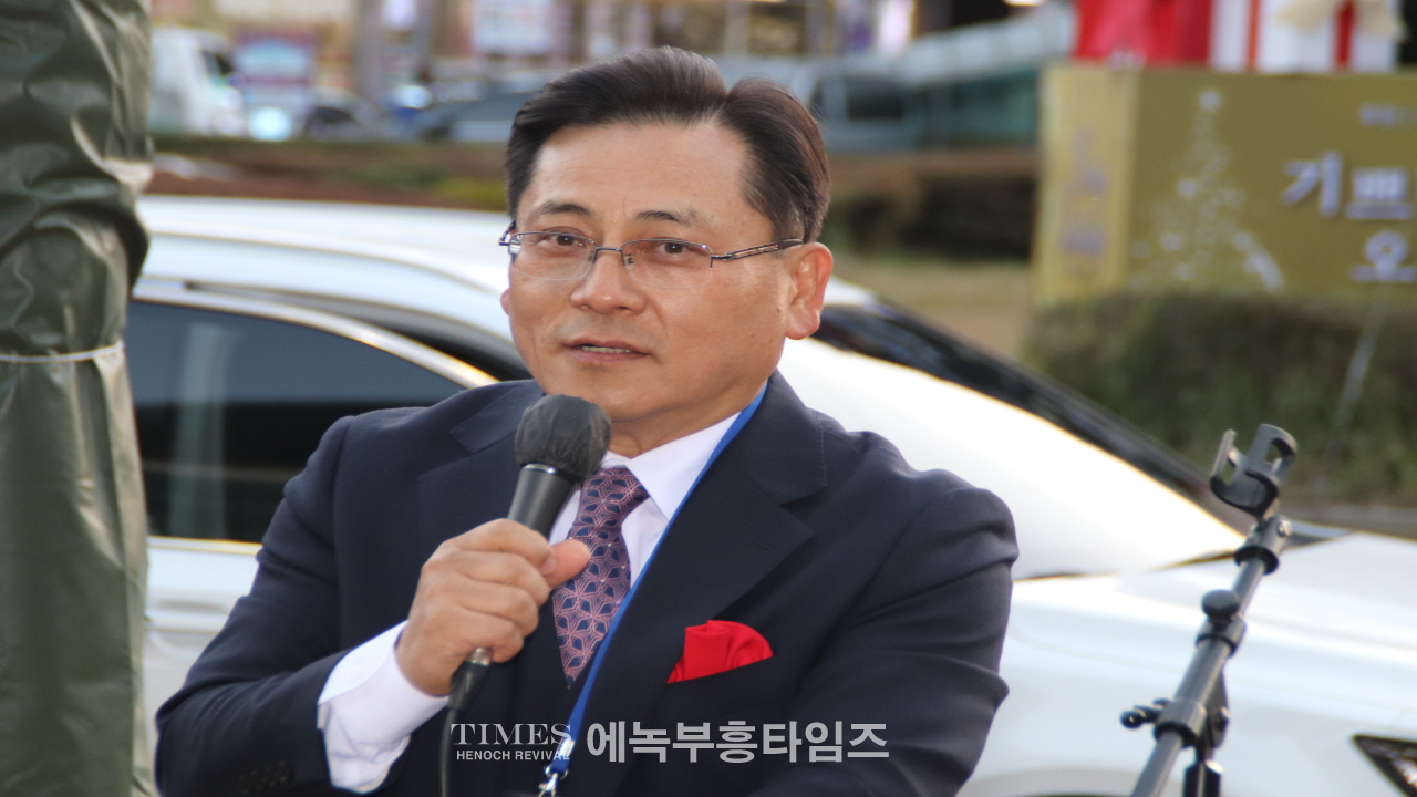 성탄의 빛, 예수님의 소망을 안양에 비추다