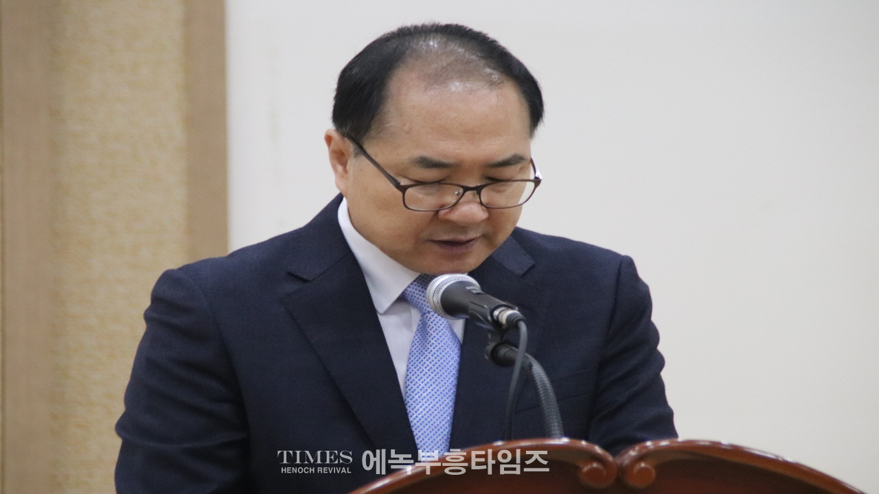 안양만안경찰서 경목위원회, 추수감사절 예배로 영광돌려.