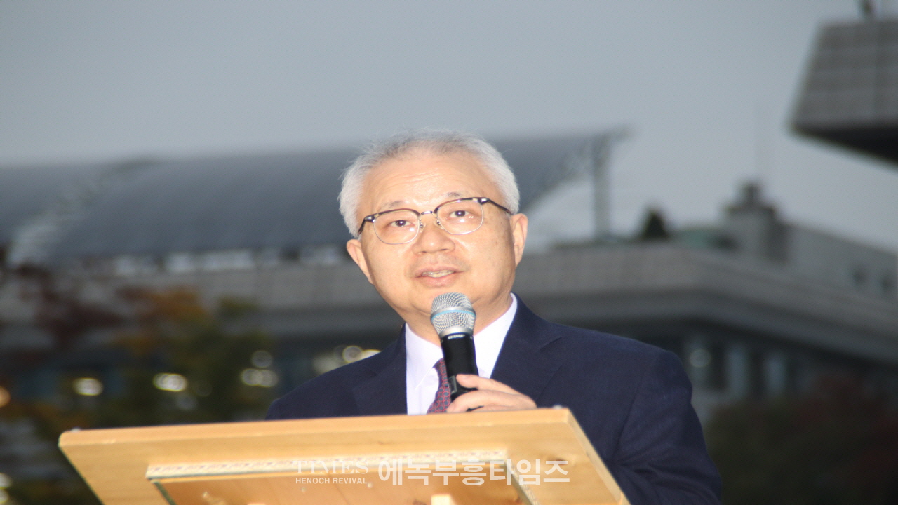 인기총, 2024성탄트리 점등식 및 시민문화축제 성황리에 개최