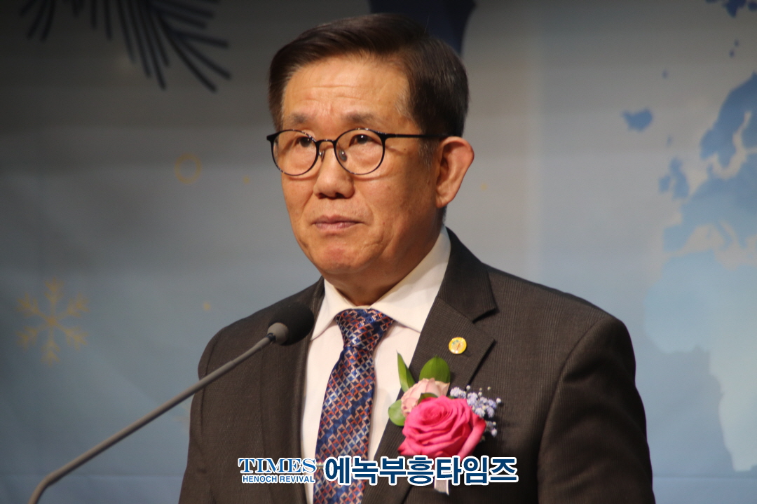 부천시기독교총연합회, 신년감사예배 및 총회장 이•취임식 성황리 개최