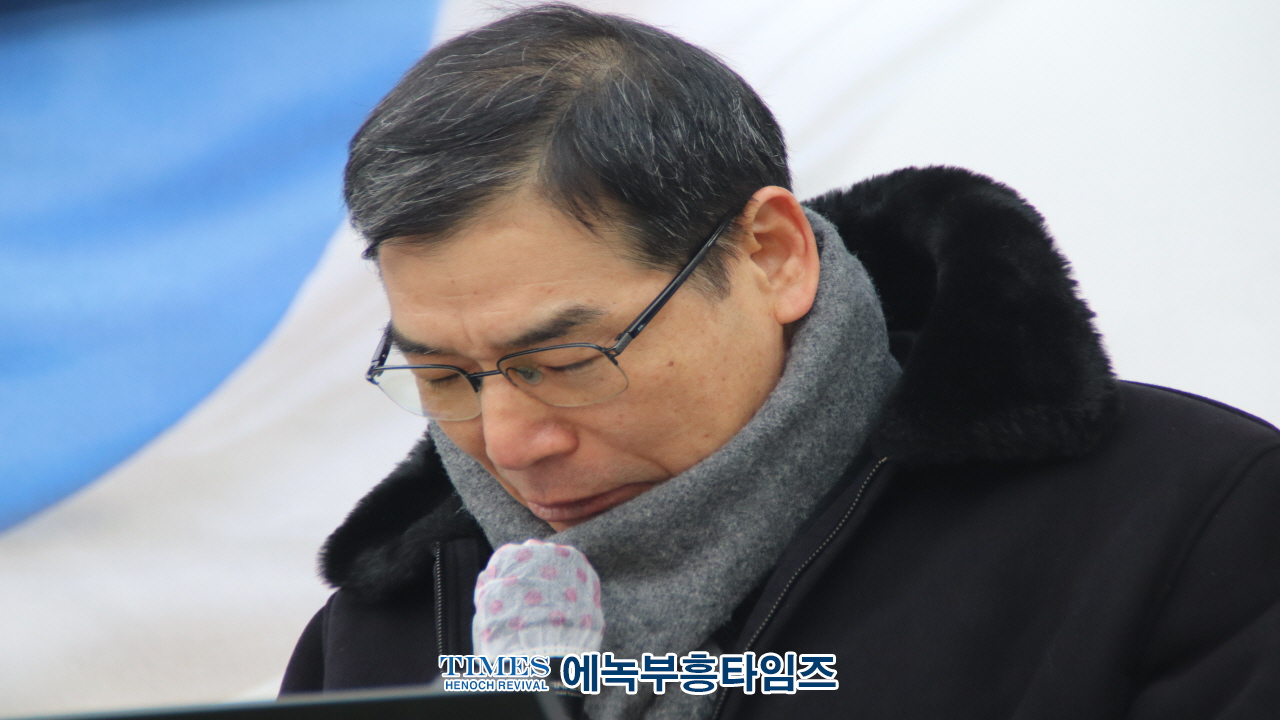 인천기독시민국가비상기도회, 2,500여 목회자와 성도들 부평역 광장서 나라를 위한 기도의 시간 가져