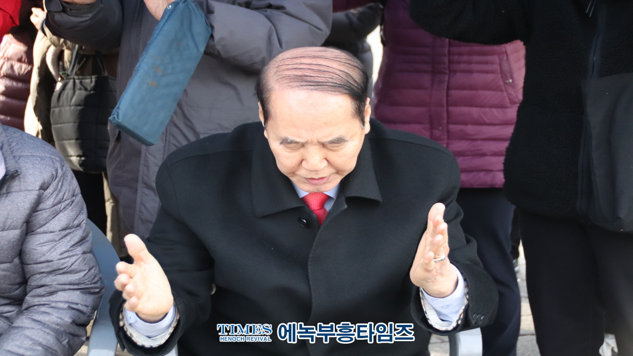 인천기독시민국가비상기도회, 2,500여 목회자와 성도들 부평역 광장서 나라를 위한 기도의 시간 가져
