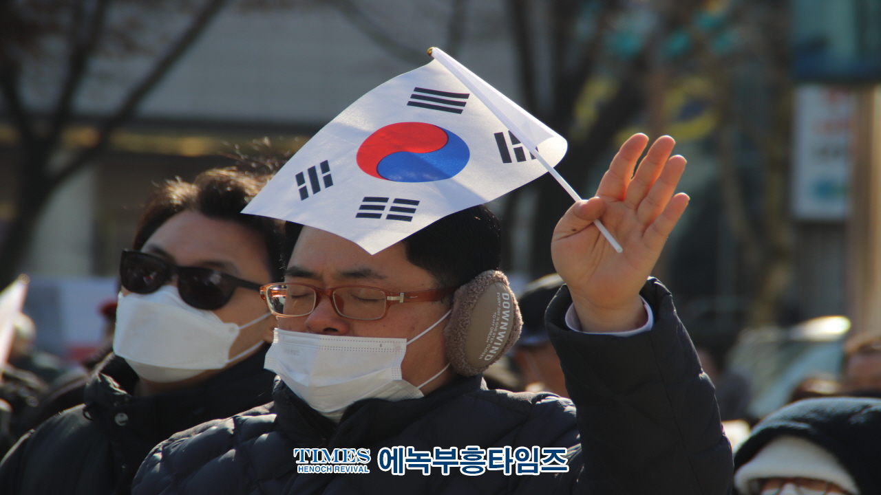좌우를 떠나 나라살리는 일에 교회가 더이상 침묵해서는 안돼