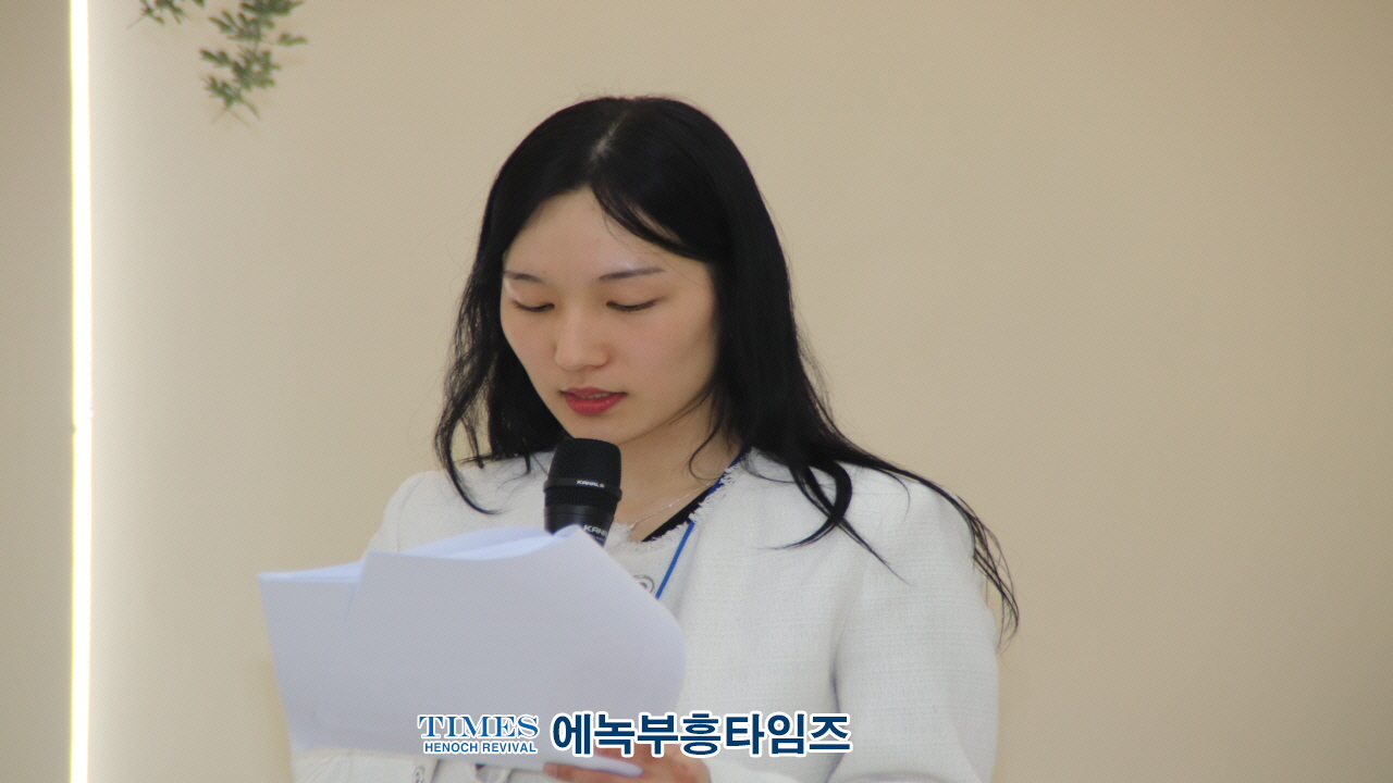 모의헌법재판에서 대통령 탄핵심판 ‘각하’…절차적 하자 결정적