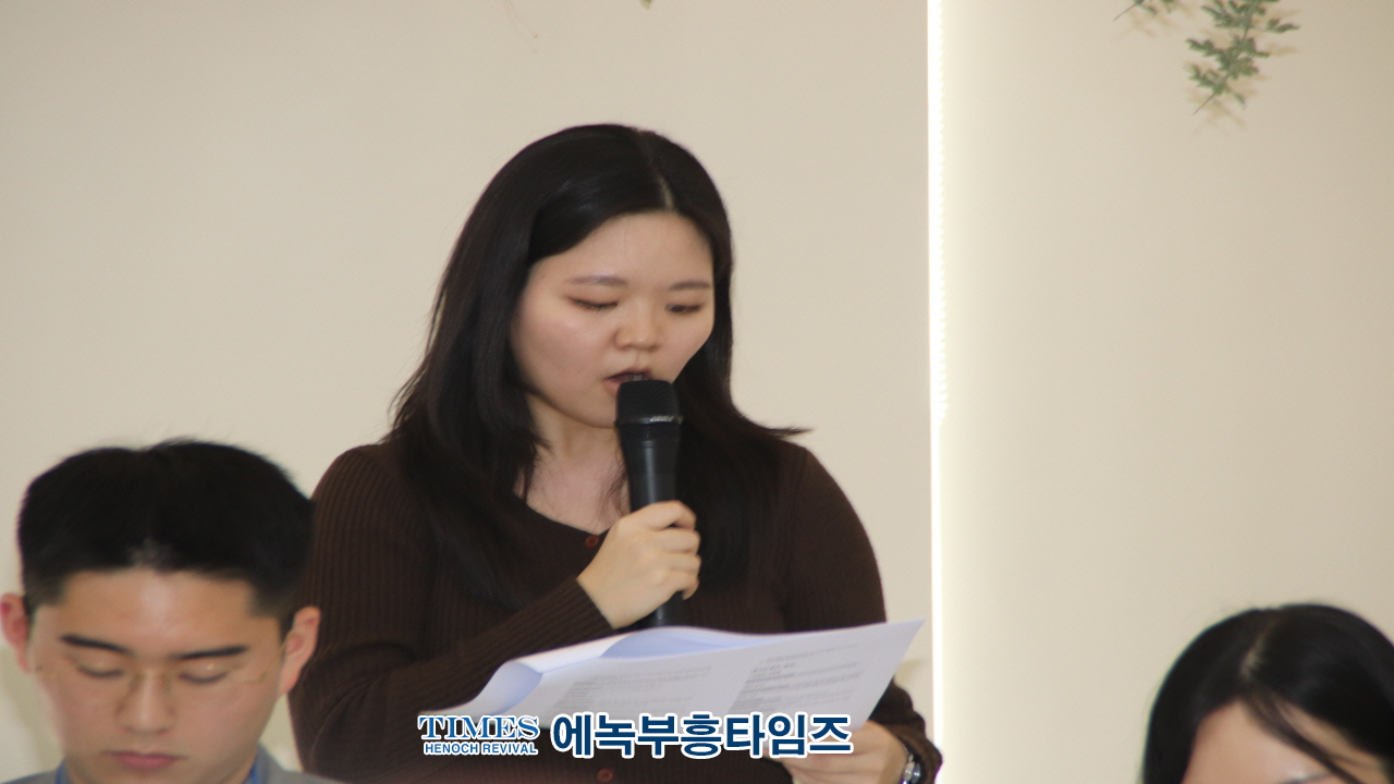 모의헌법재판에서 대통령 탄핵심판 ‘각하’…절차적 하자 결정적