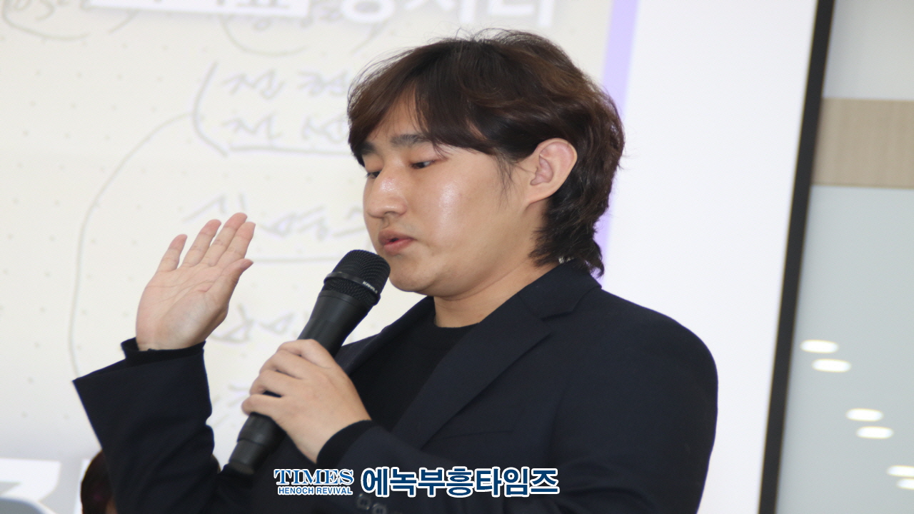 모의헌법재판에서 대통령 탄핵심판 ‘각하’…절차적 하자 결정적