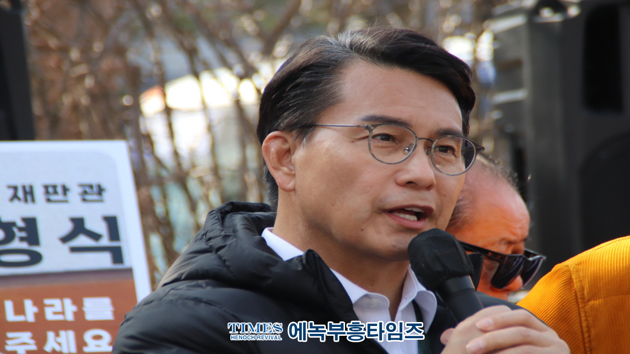 (하보)기독교인들, 123비상계엄령 정당성 인정 촉구 릴레이 삭발식